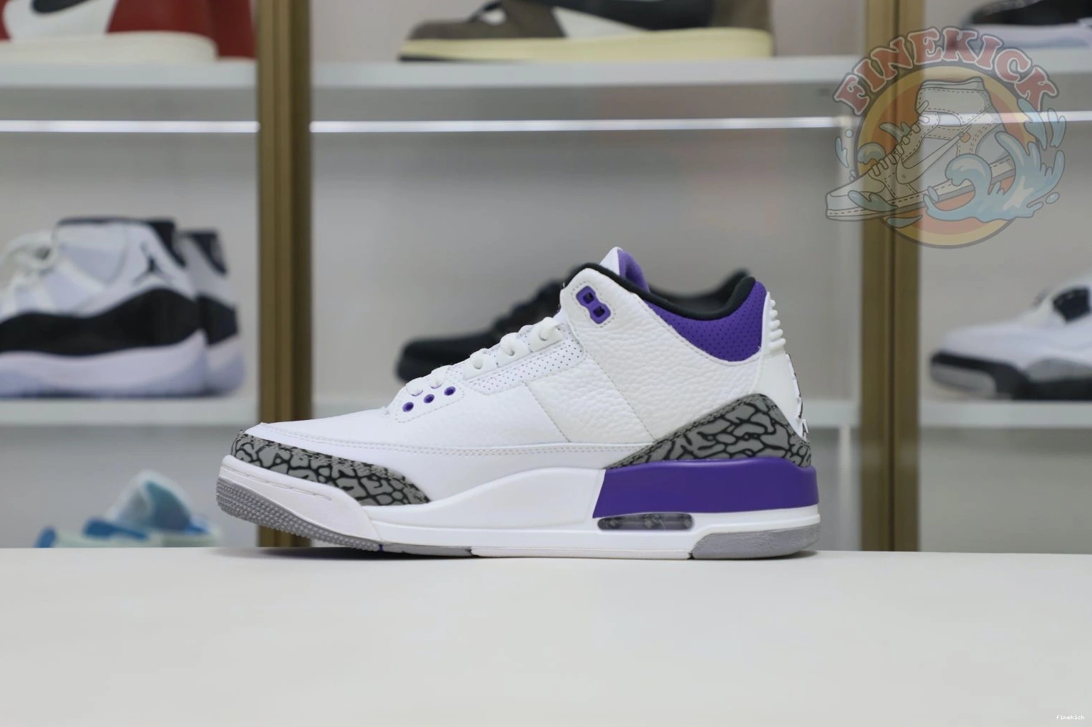3 Air retro